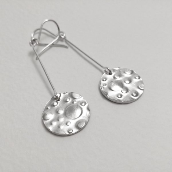 Pendientes con textura original de círculos