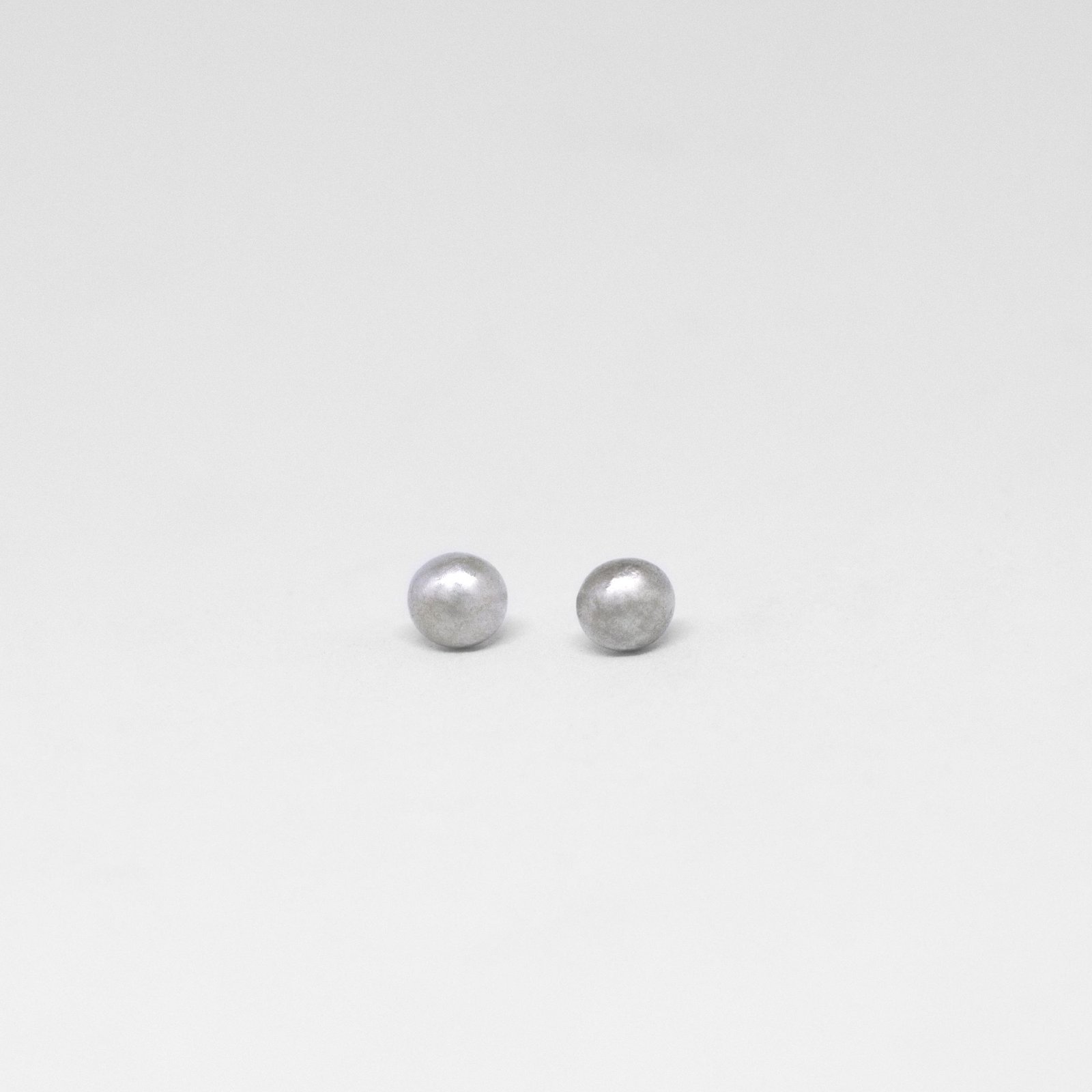 Pendientes gota de plata de ley